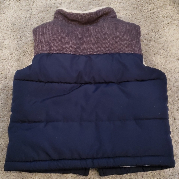 GAP VEST - Picture 2 of 7